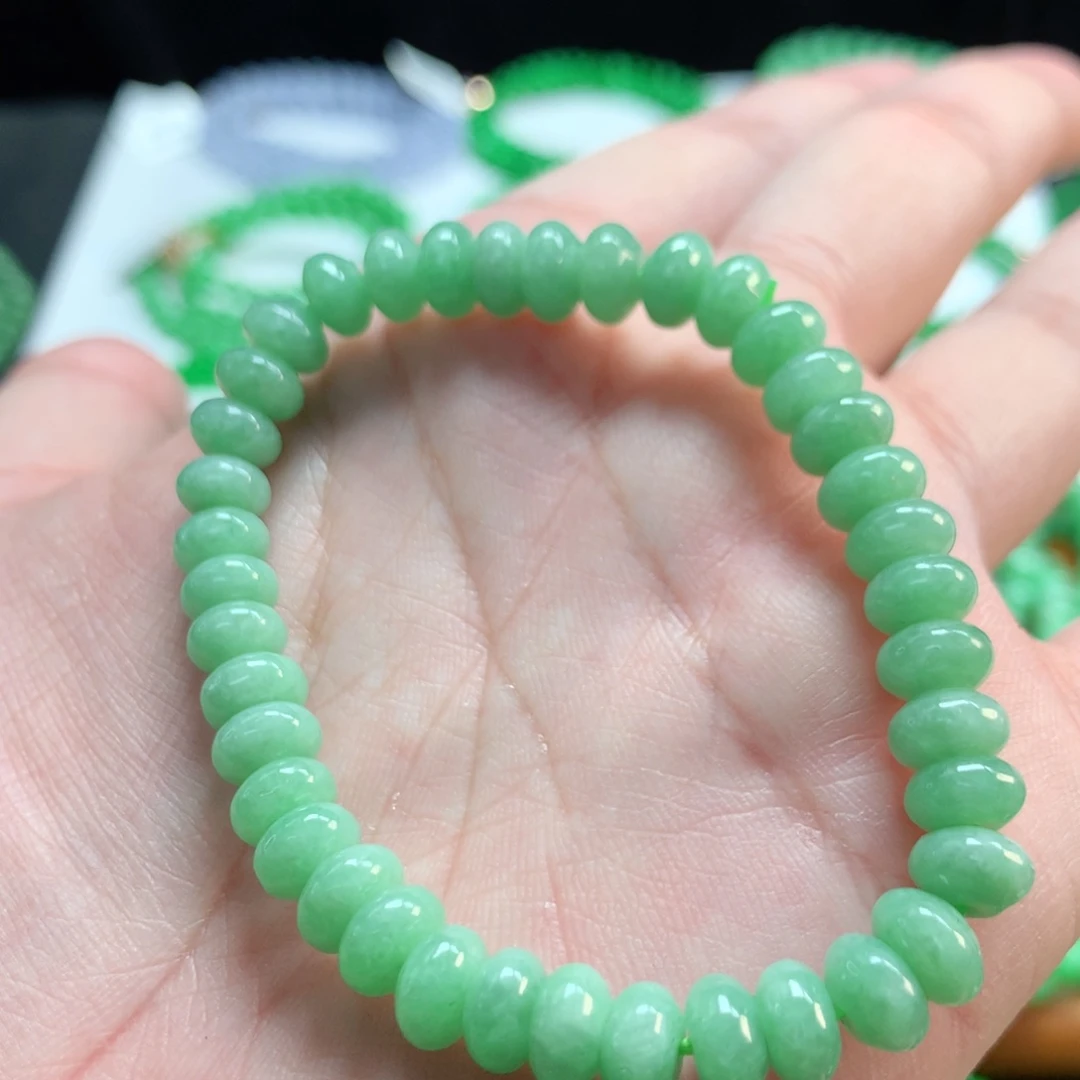 翡翠未镶嵌手链翡翠