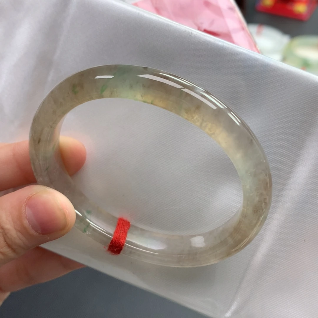 翡翠未镶嵌手镯28号贵妃