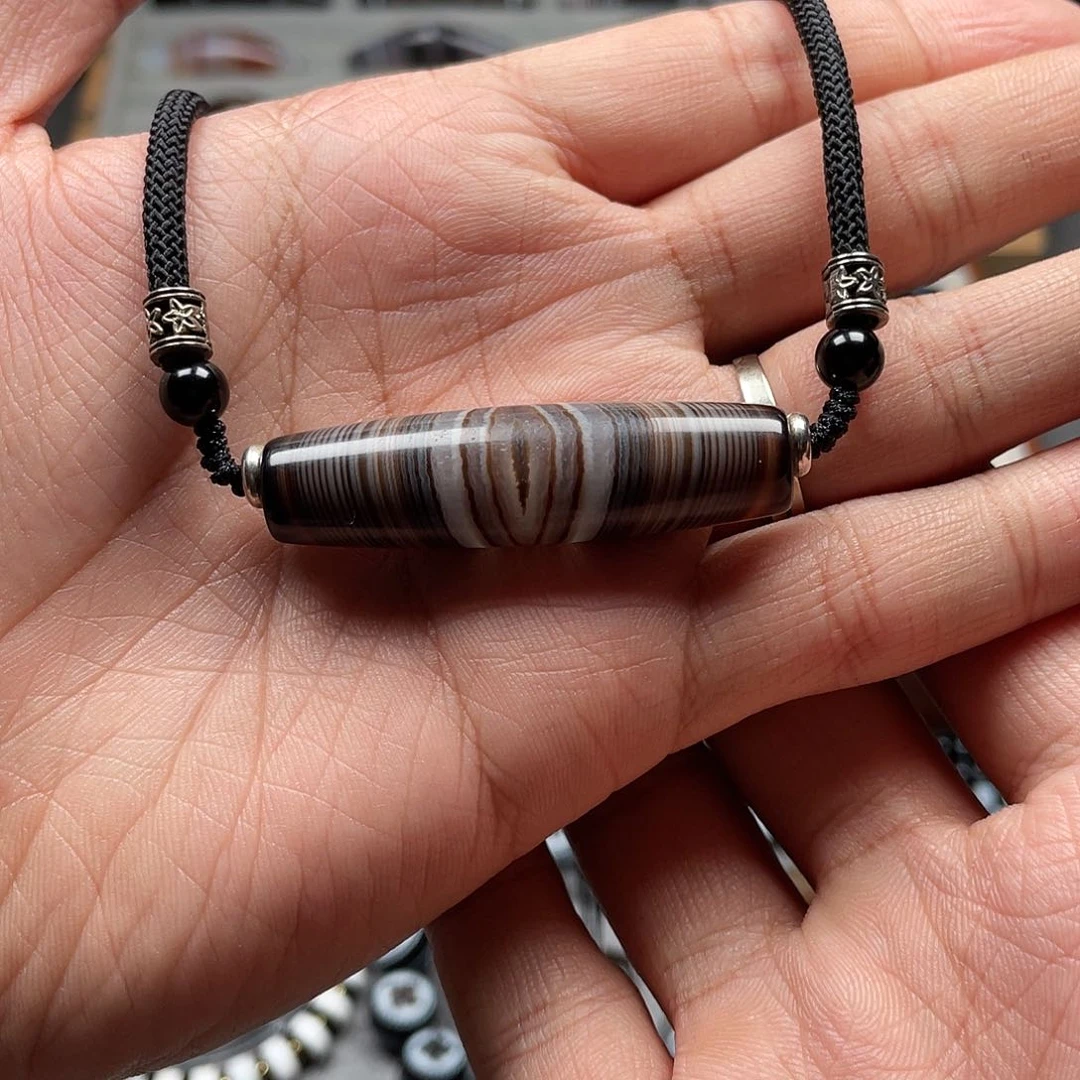 玛瑙/玉髓未镶嵌锁骨＇**木