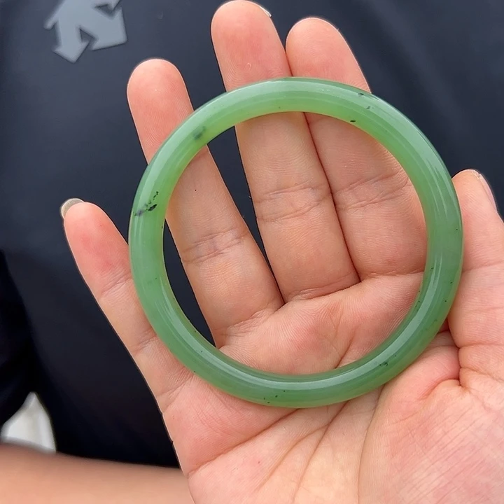 手链未镶嵌和田玉