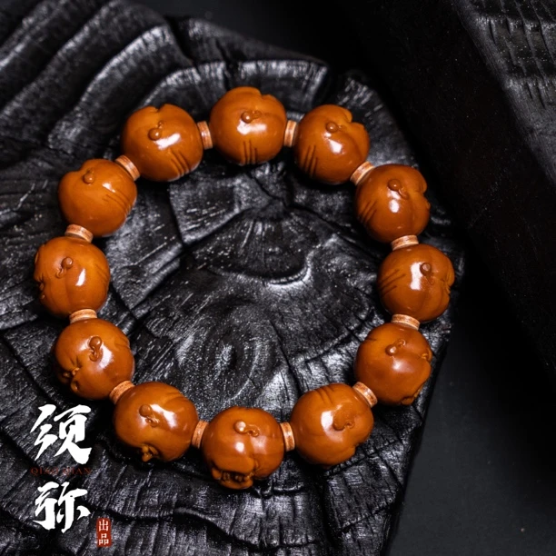 橄榄核牙齿表情包百态