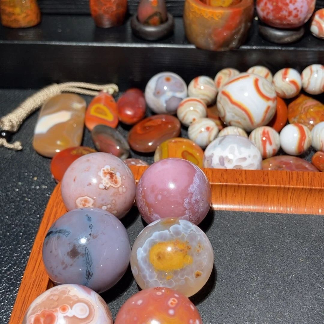 黄***国玛瑙/玉髓未镶嵌项链