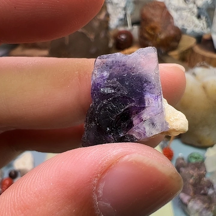 黑***柜珠宝半成品紫晶未镶嵌