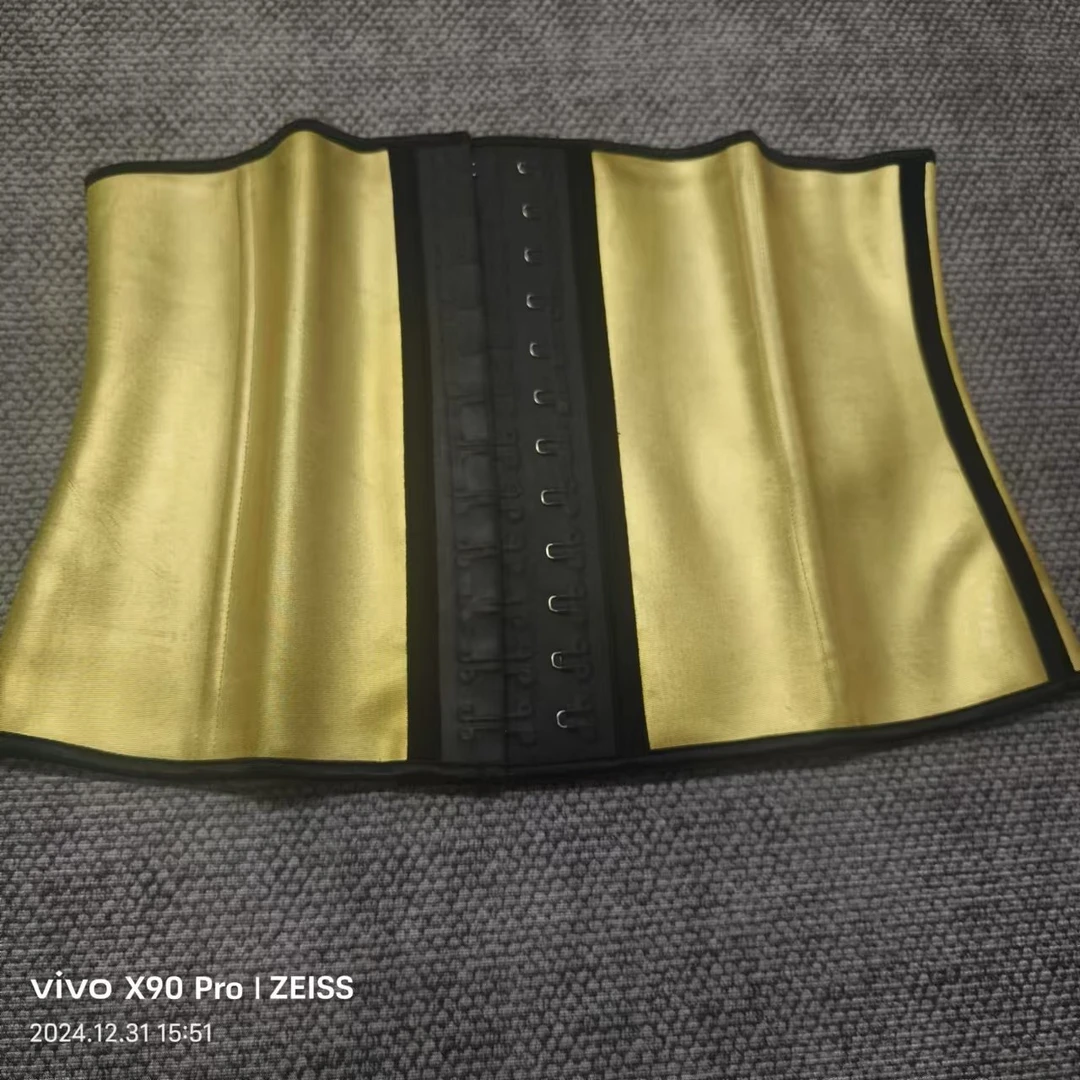 唯琳剪标  7仓F3-4-0213款 单排扣收腰带