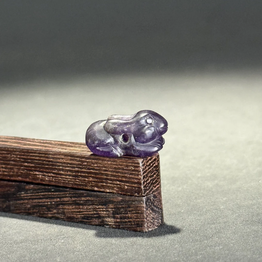 明早期紫晶兔-HBG15446（福利）