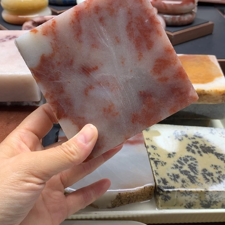 未镶嵌手镯石英质玉