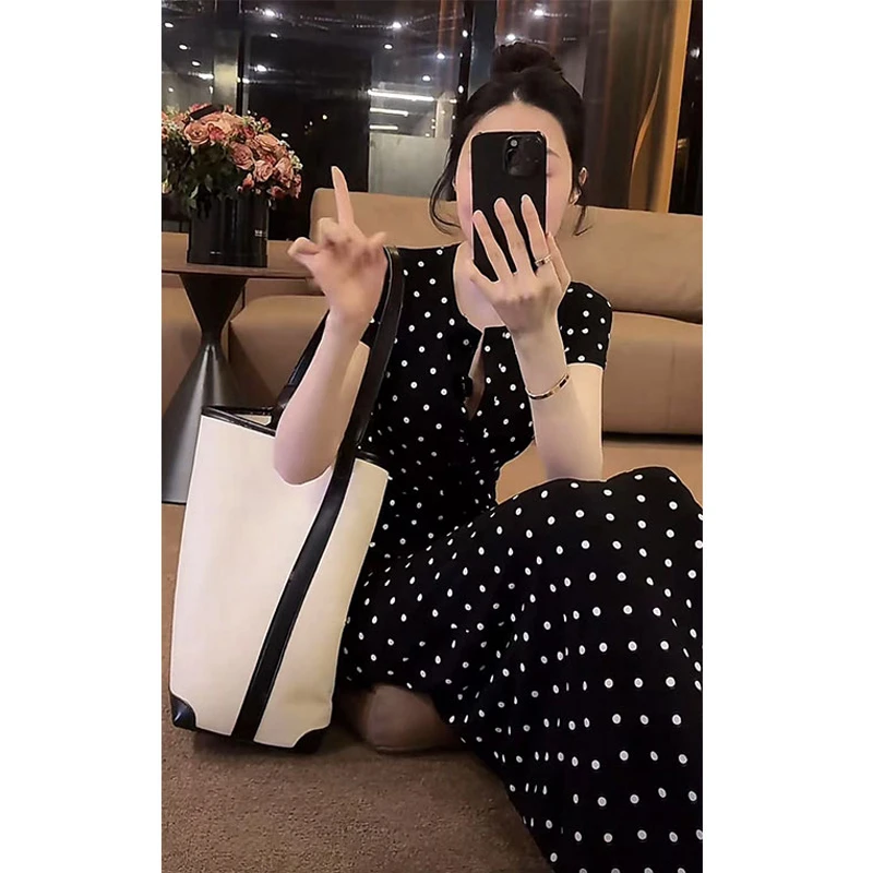 轻奢洋气黑色显瘦中长款连衣裙夏季夏装轻奢法式高级感气质长裙子