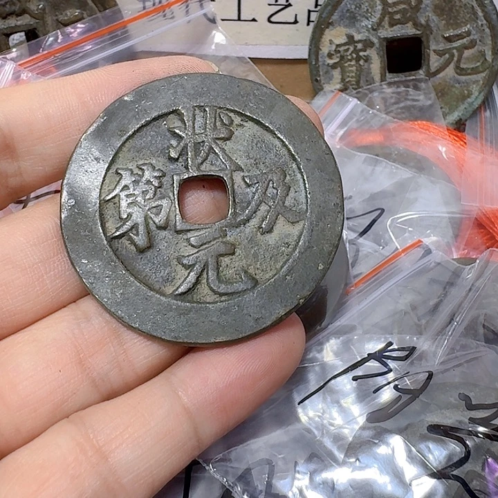 铜老*人现代工艺品花钱