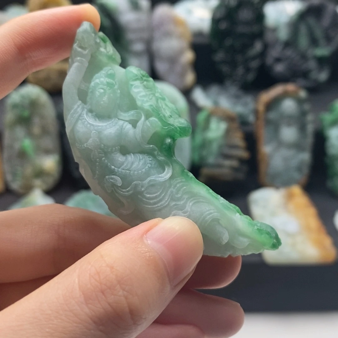 定制翡翠未镶嵌翡翠