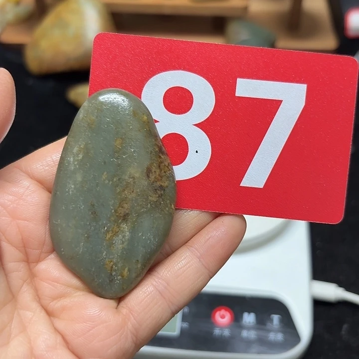 和田玉（糖玉）未镶嵌挂件