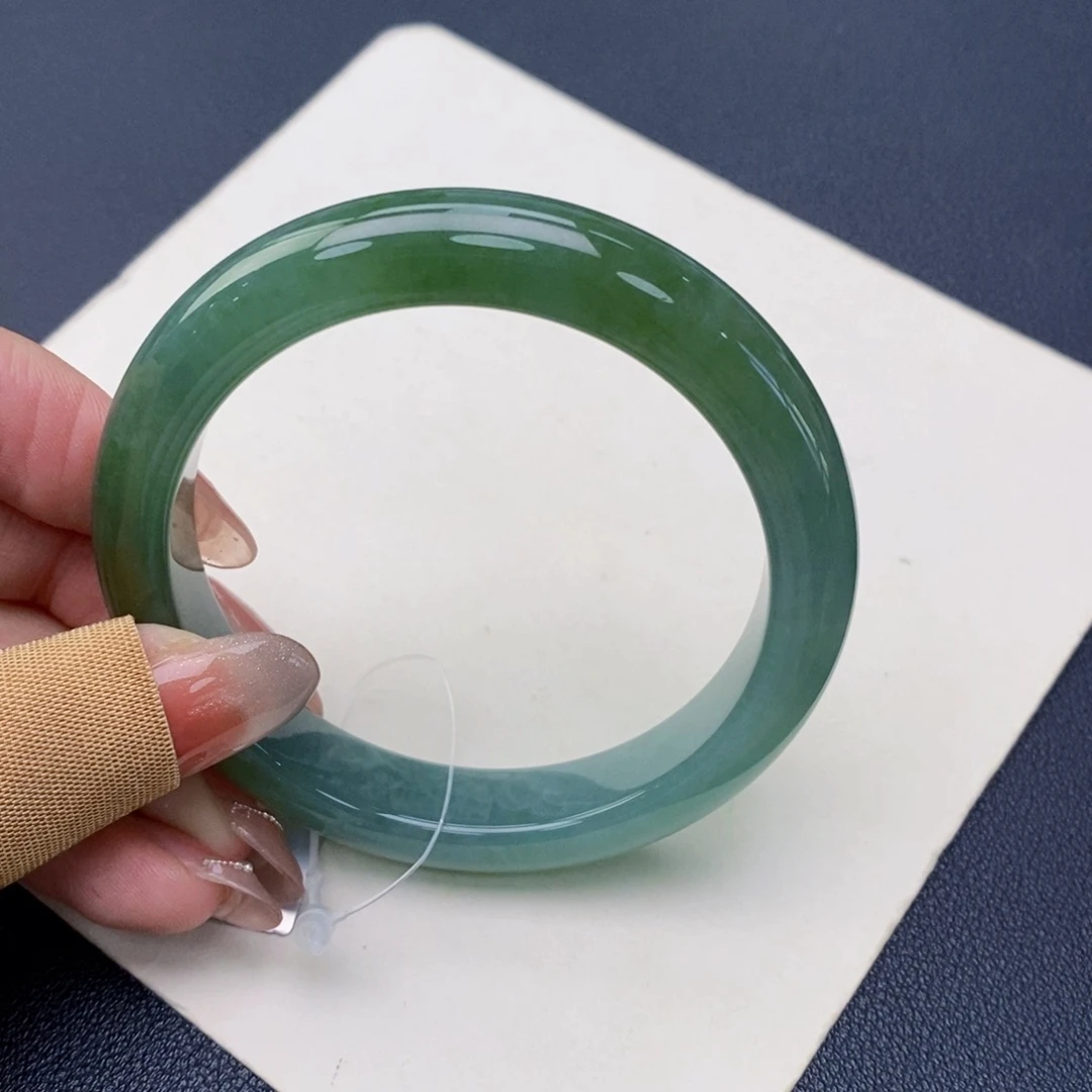 翡翠手镯未镶嵌53湖水绿