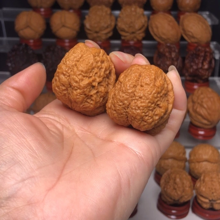 吊坠文玩核桃25蚂蚁开背蟾