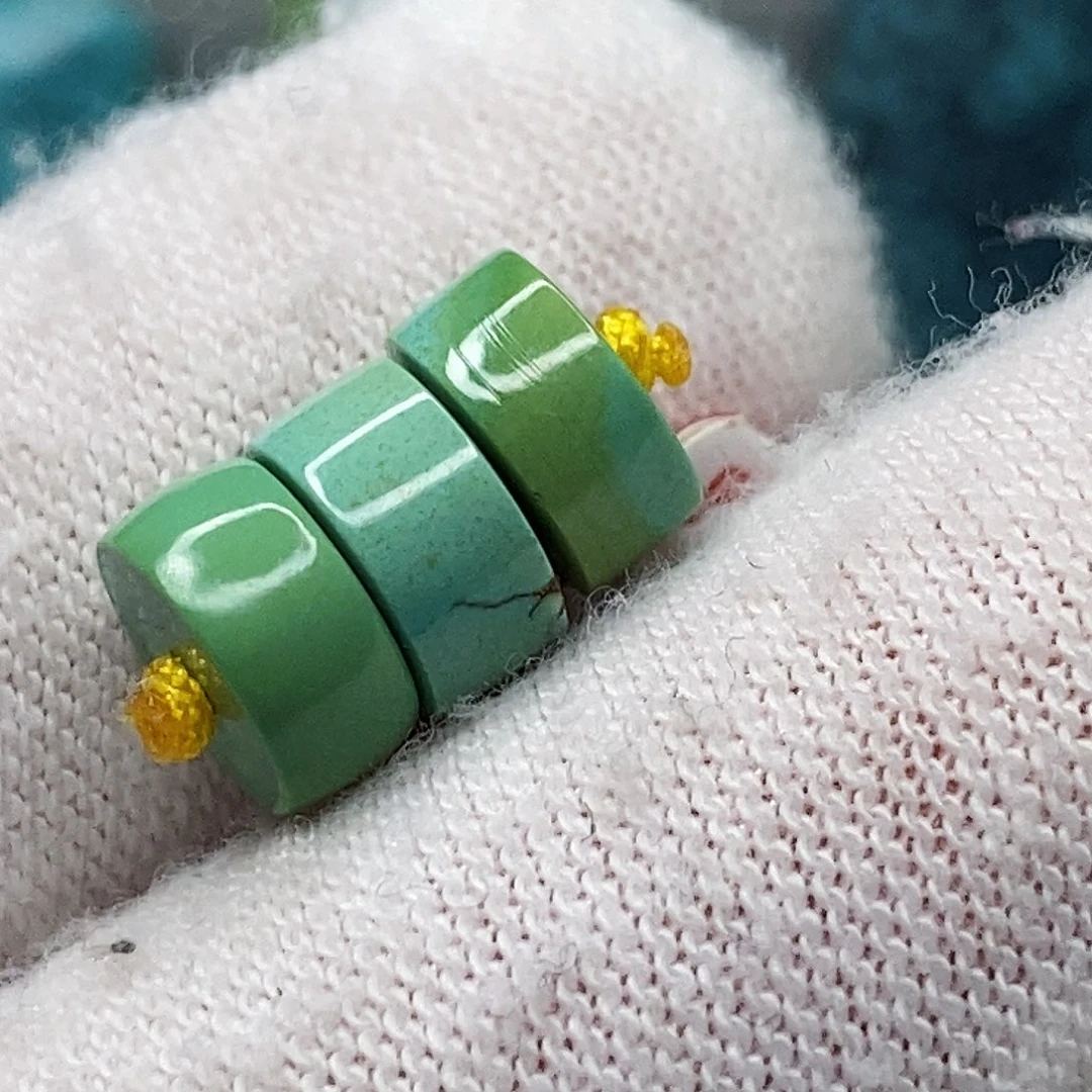 绿松石未镶嵌天然原矿 带武汉地大证书