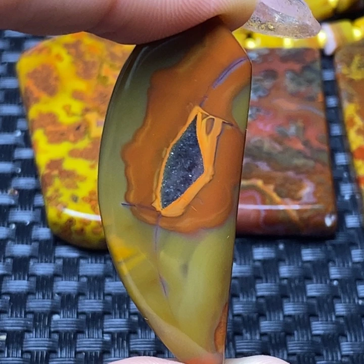 玛瑙/玉髓颈饰未镶嵌