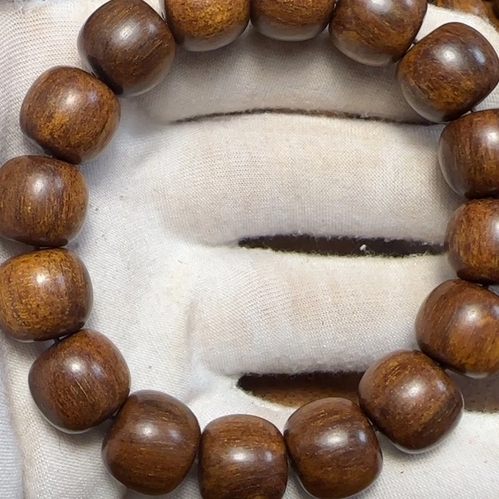 贡木巴布亚贡木老料手串1.3/1.4手串