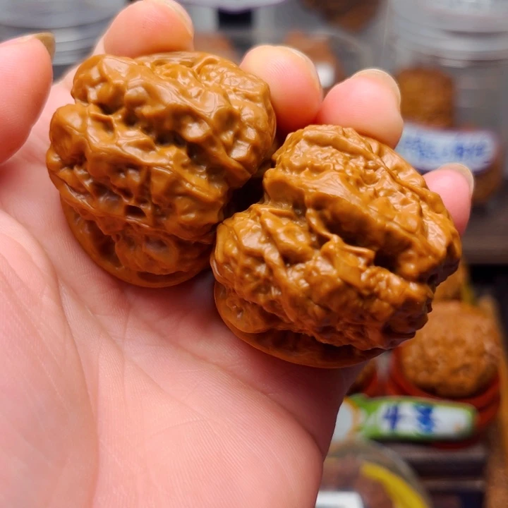 核桃把件放漏款42延庆蛤蟆头………….