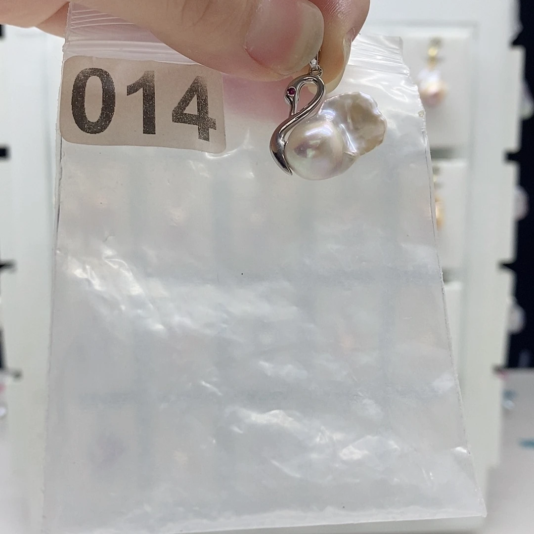 颈饰合金淡水珍珠