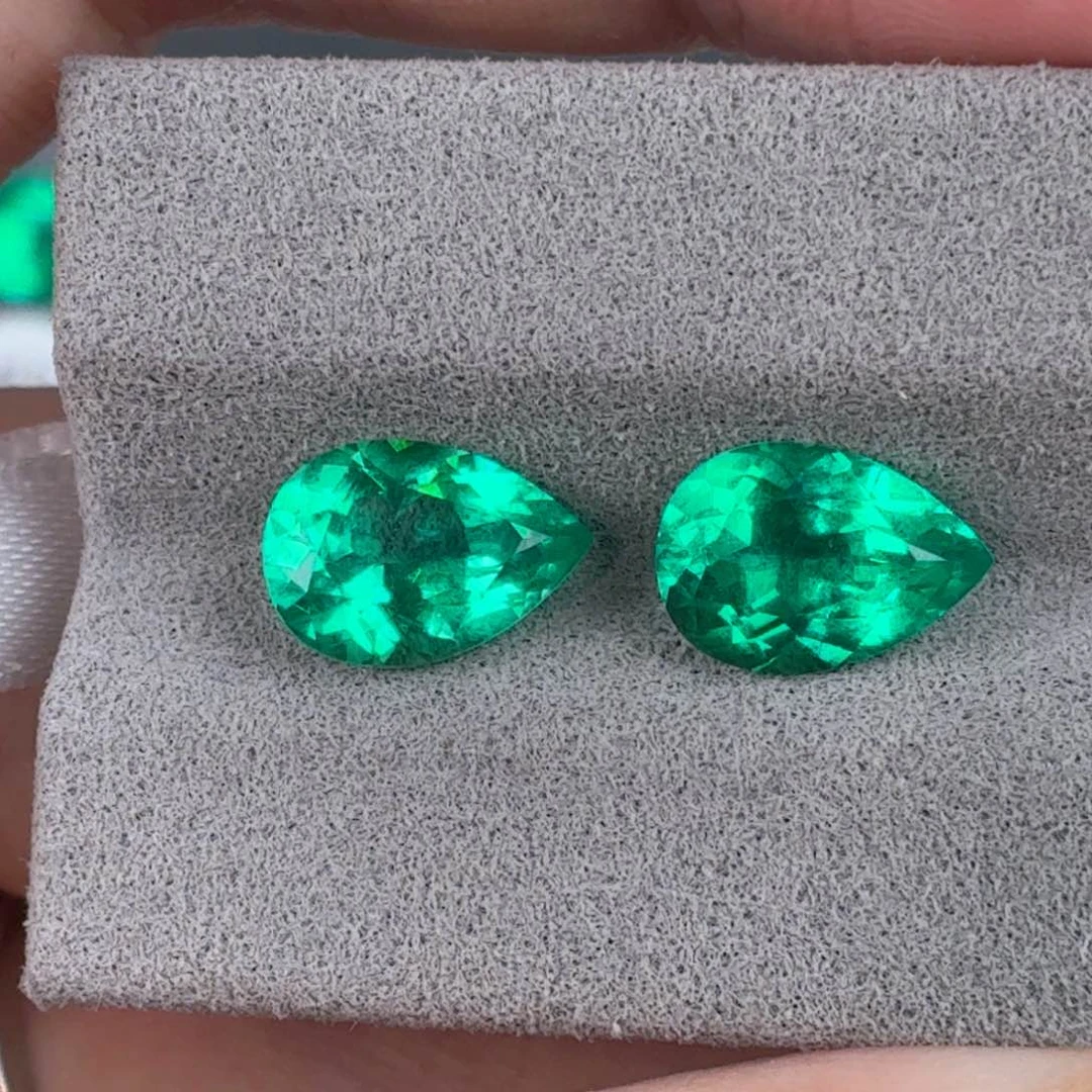 还***呦合成（培育）祖母绿裸石未镶嵌3.65ct