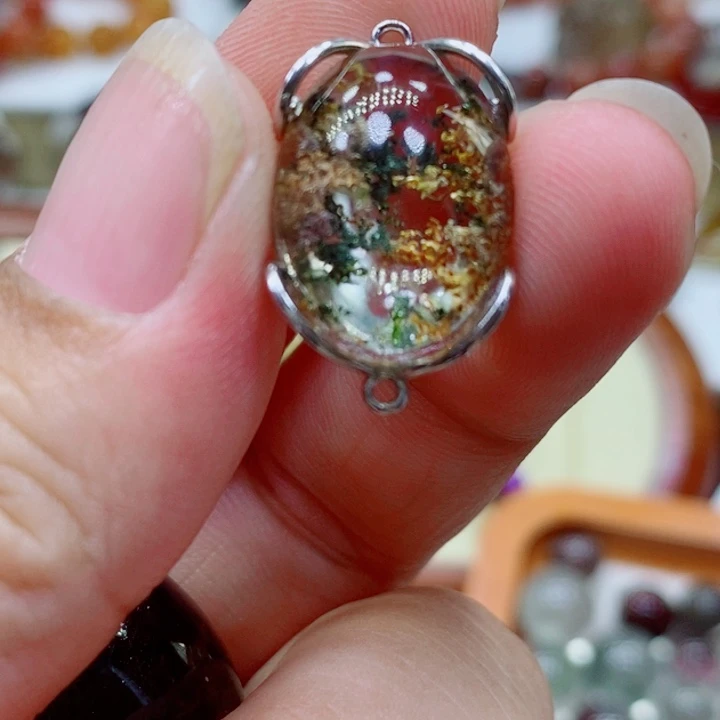 未镶嵌颈饰水晶水晶