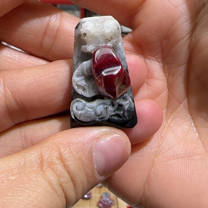 天然辰砂000000000011