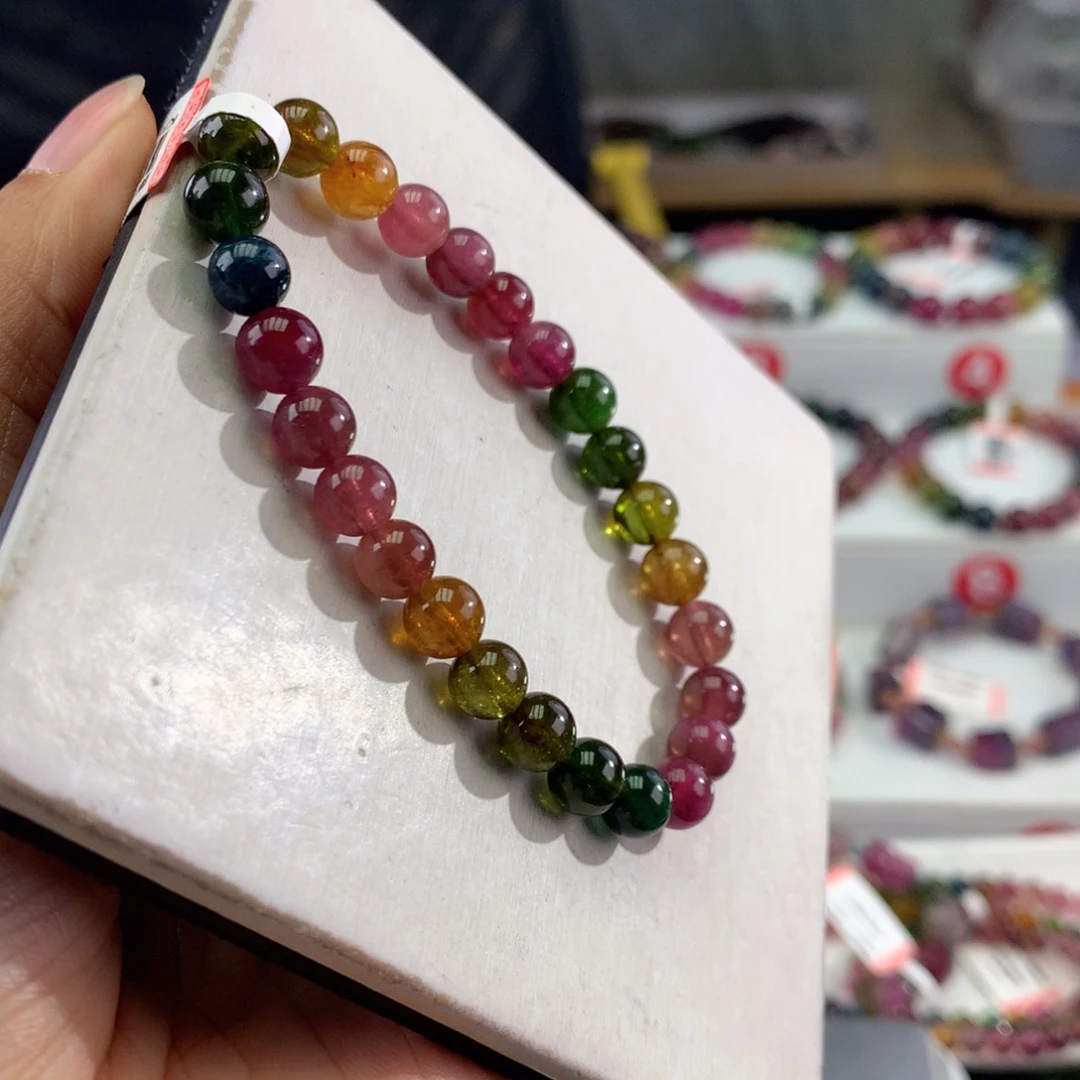 碧玺未镶嵌手链   7mm。