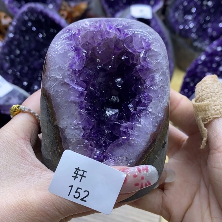 水晶大型摆件（非配饰）未镶嵌