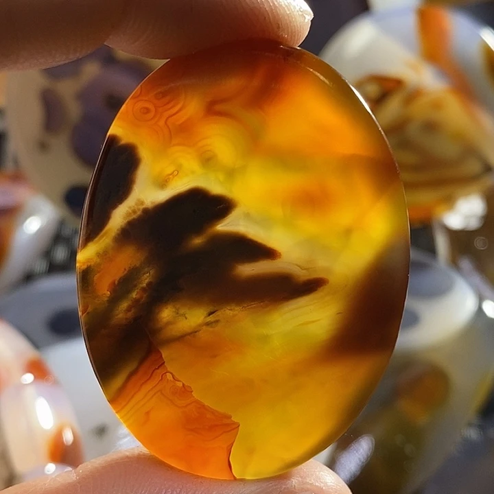 未镶嵌颈饰玛瑙/玉髓一*田