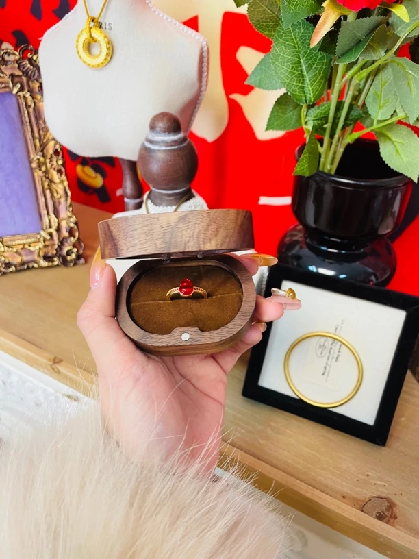 铜合金戒指 红钻戒指手工气质网红时尚少女简约ins经典