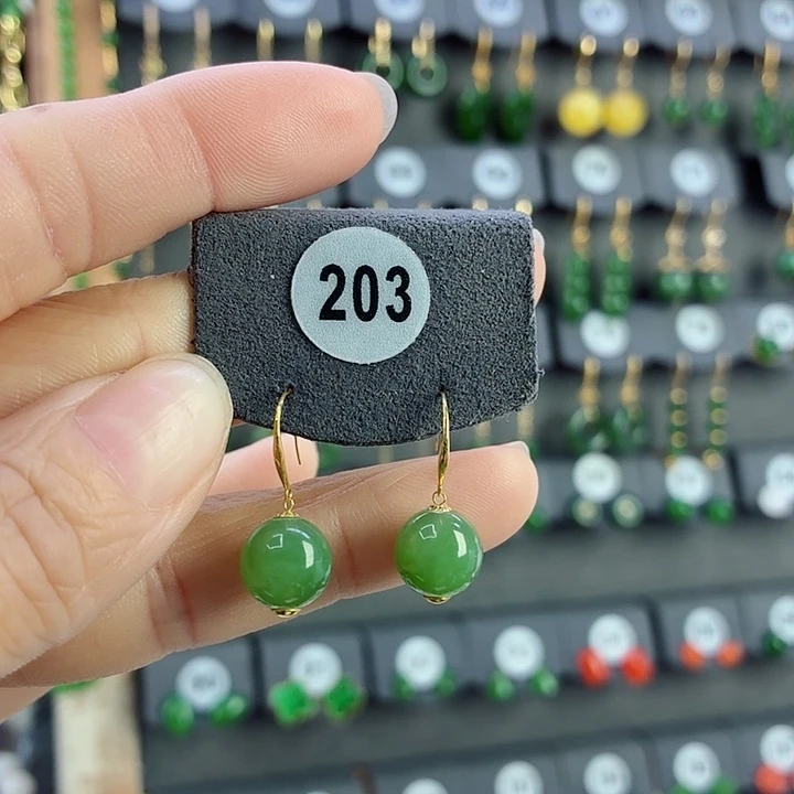 和田玉18K金镶嵌耳饰