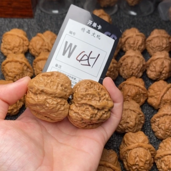 吊坠桃核—****?我是第一百40