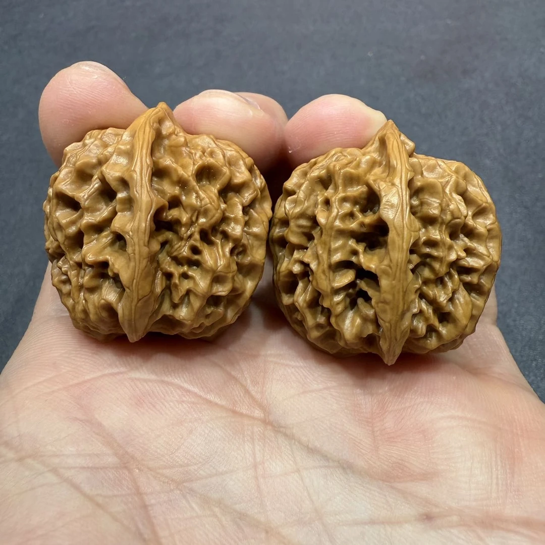 【老胡涞水麻核桃协会】10 G17901-秦岭秦闷核桃(打底)-尺寸32mm-