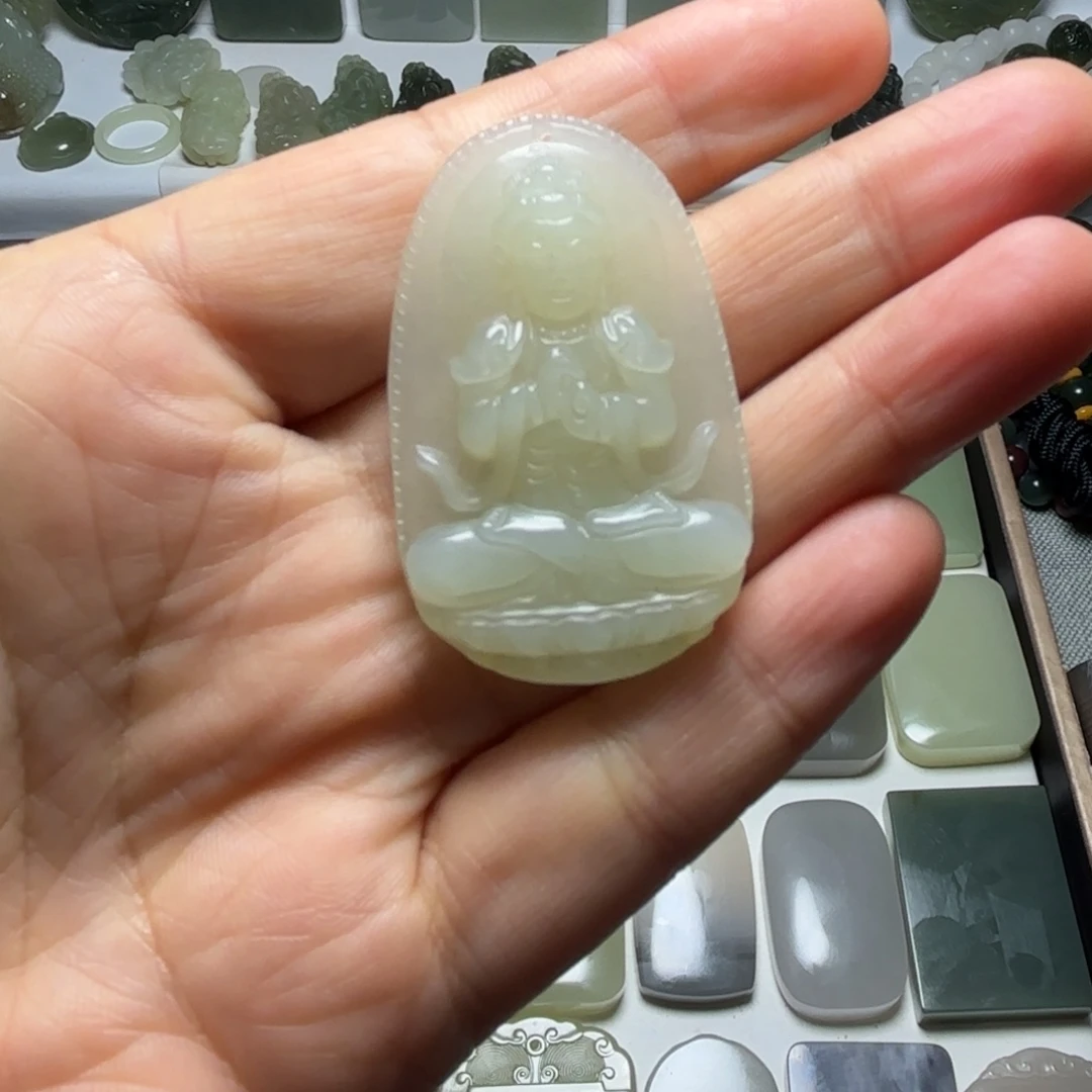 和田玉未镶嵌颈饰