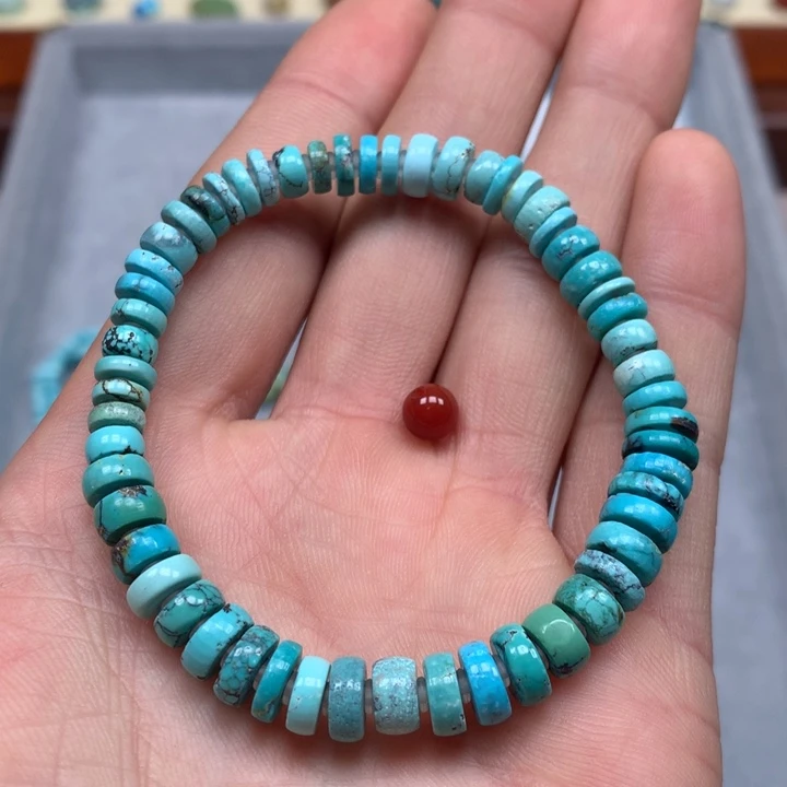 南红玛瑙配饰未镶嵌