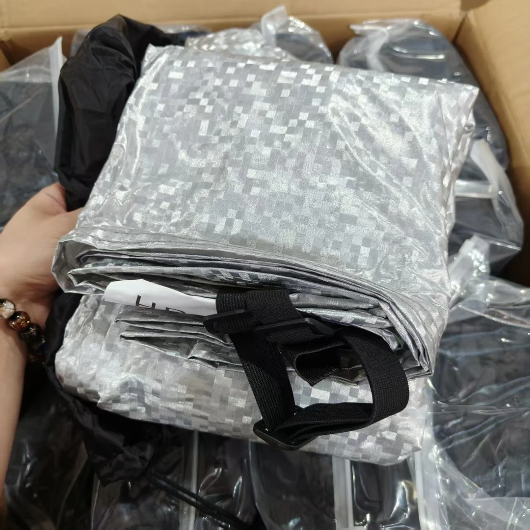 菱格银色（黑色外袋）汽车前挡风玻璃遮阳防晒罩