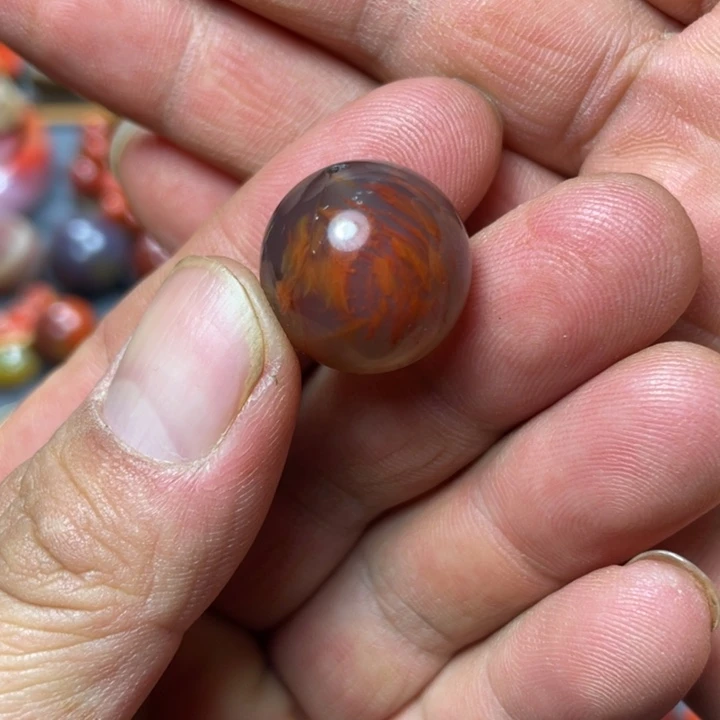 南红玛瑙未镶嵌手链