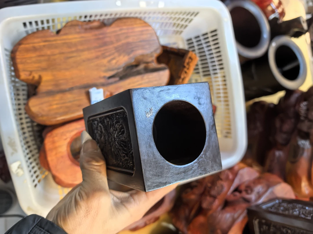 非洲黑檀木龙纹正方笔筒整木雕刻