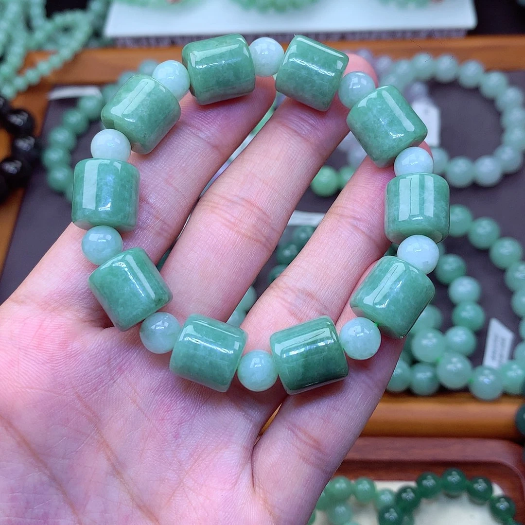 翡翠未镶嵌毛衣链