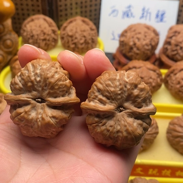 吊坠桃核蛤蟆头39。。。。。。