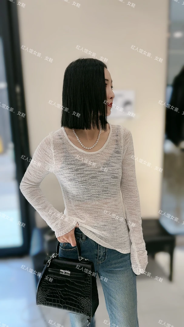 85177御姐范百搭 白色针织衫