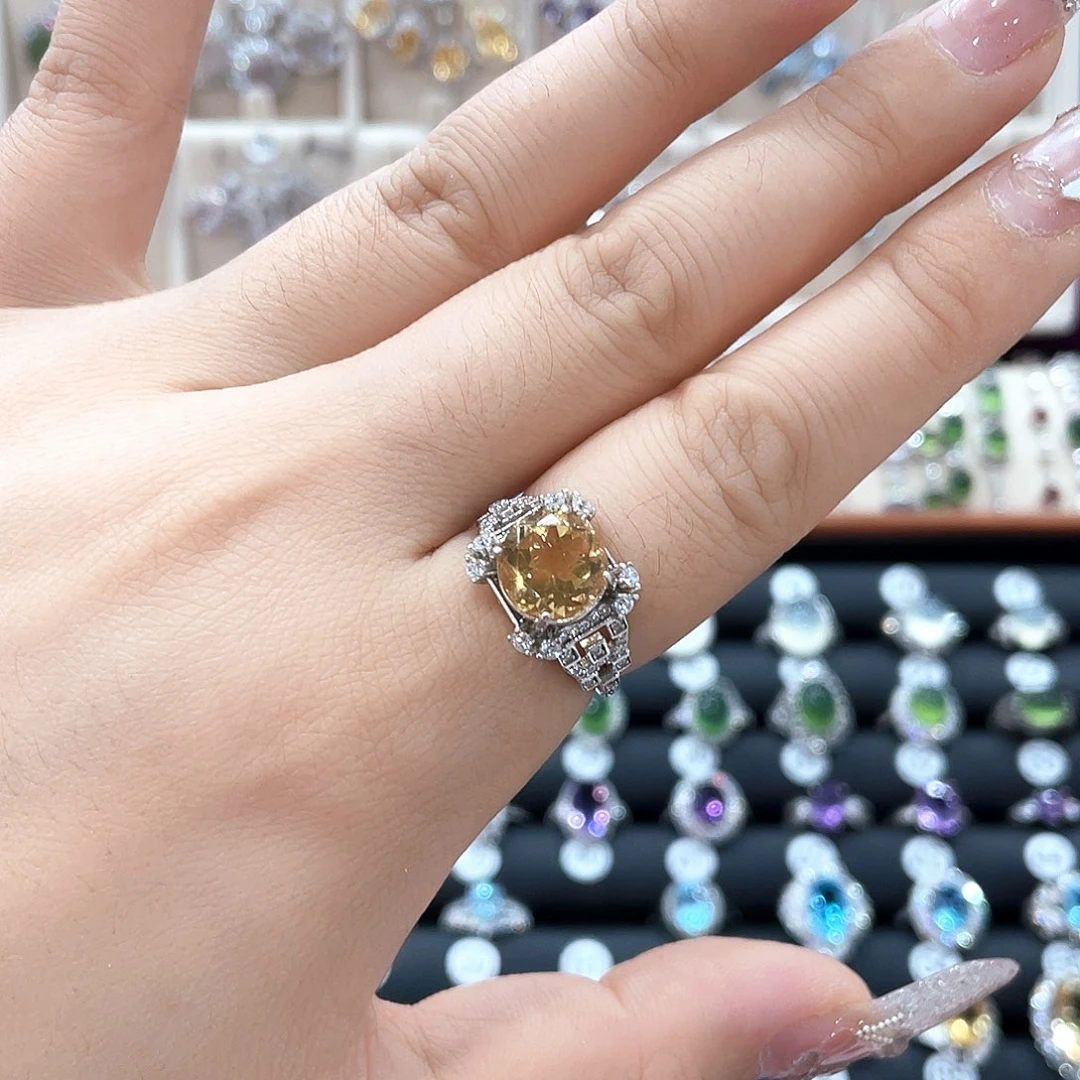 嗡***吵银S925镶嵌戒指黄晶