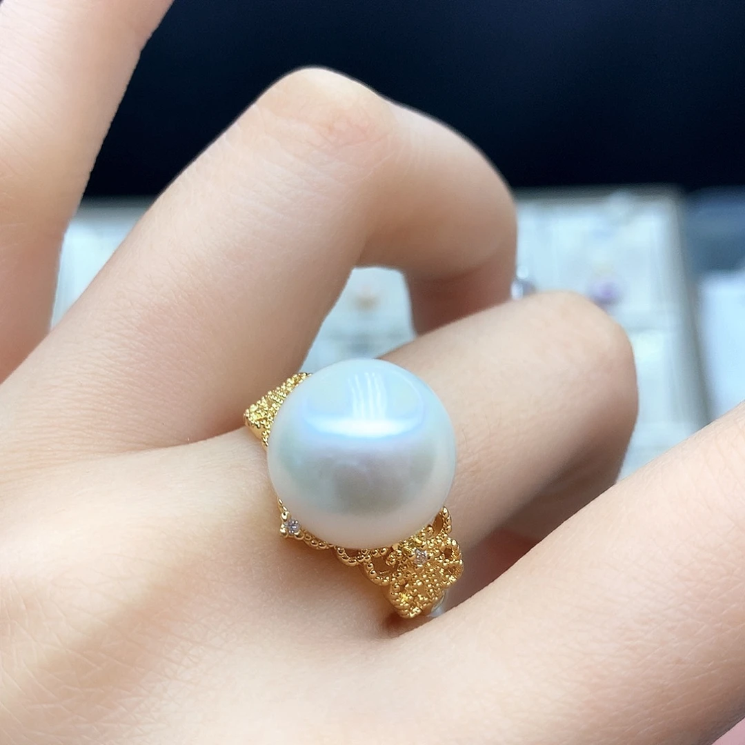 淡水珍珠颈饰合金