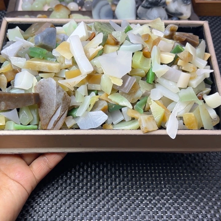 ,***狼未镶嵌和田玉（糖玉）珠宝半成品