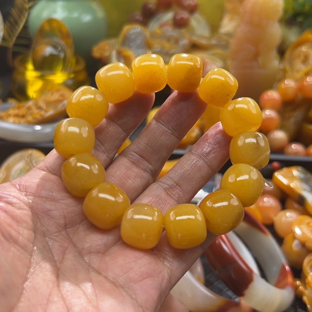 石英质玉未镶嵌颈饰