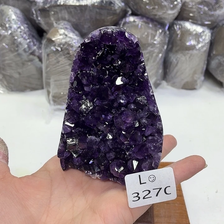 水晶摆件未镶嵌天然紫水晶