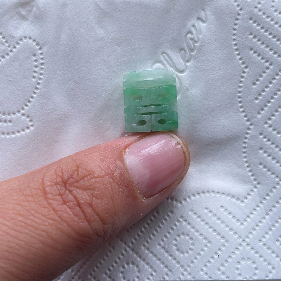 颈饰未镶嵌翡翠翡玉缘翡翠