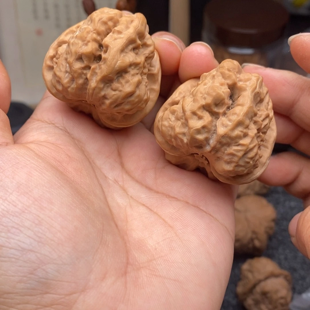 文玩核桃把件38蛤蟆头187