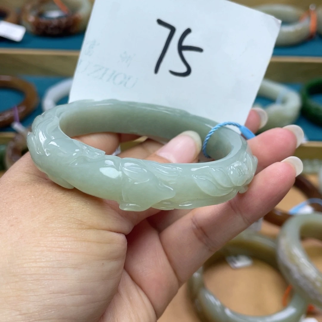 未镶嵌手镯和田玉圈口58