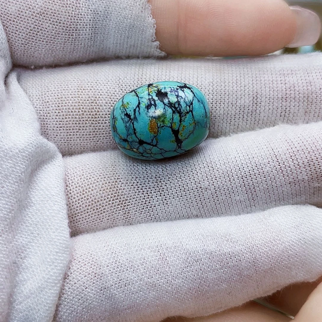 绿松石未镶嵌饰品