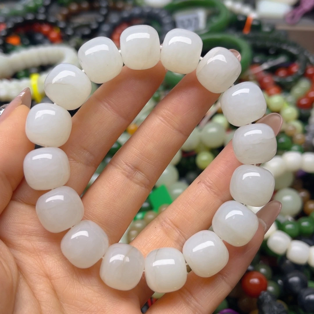 未镶嵌手链和田玉