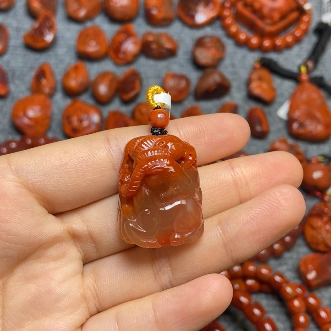 南红玛瑙未镶嵌吊坠(不含链)